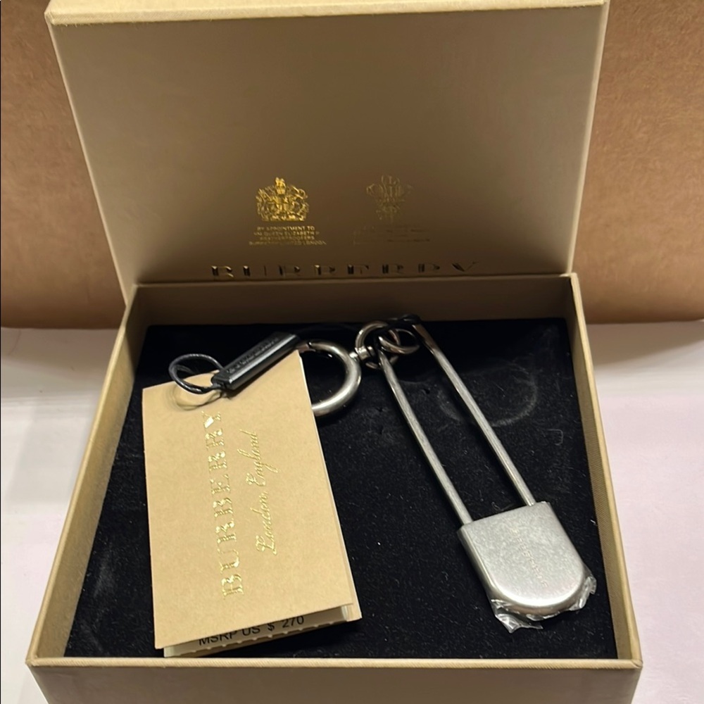 NWT Authentic Burberry Silver Keychain